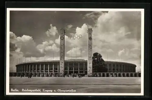 AK Berlin, Reichssportfeld - Eingang und Olympiastadion