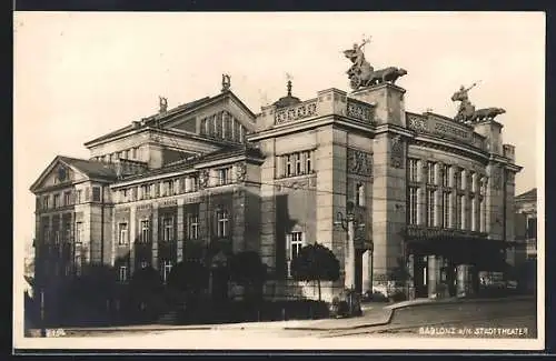 AK Gablonz a. N., Das Stadttheater