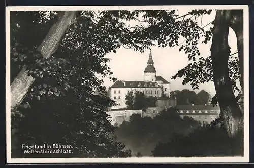 AK Friedland / Frydlant, Blick zum Wallensteinschloss