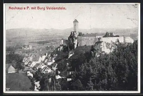 AK Neuhaus / Pegnitz, Totalansicht mit Burg Veldenstein