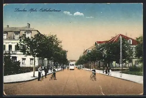 AK Landau / Pfalz, Pfalz-Ostbahnstrasse mit Strassenbahn