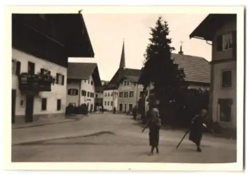 5 Fotografien Ansicht Siegsdorf i. Obb., Ortspartien mit Flussbrücke und Café Trauntal