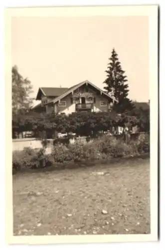 5 Fotografien Ansicht Siegsdorf i. Obb., Ortspartien mit Flussbrücke und Café Trauntal