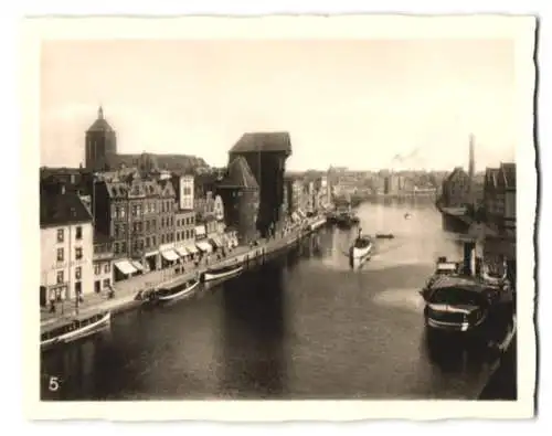 10 Fotografien Ottomar Steinbach, Danzig, Ansicht Danzig, Bahnhof, Langermarkt mit Rathaus, Marienkirche, Krantor