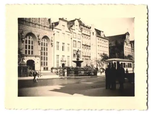 24 Fotografien unbekannter Fotograf, Ansicht Danzig, Eisenbahnwagen-Fähre, Polnischer Muntionshafen etc., 1938