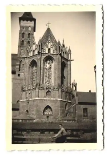 9 Fotografien Ansicht Marienburg /Malbork, Strassenpartie mit Rathaus und Marientor, Burghof, St. Marienkirche 1938