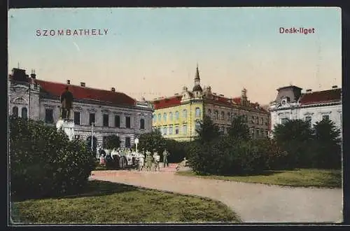 AK Szombathely, Deak-liget, Teilansicht mit Denkmal