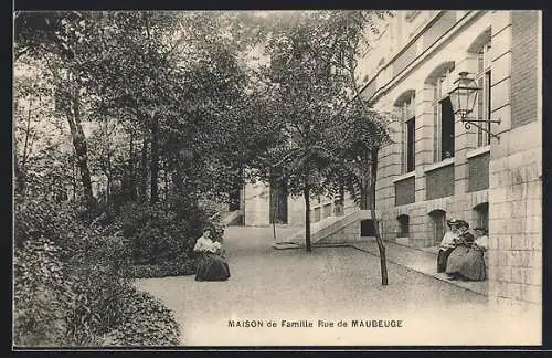 AK Paris, Maison de Famille Rue de Maubeuge