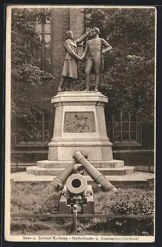 AK Kolberg, Nettelbeck- und Gneisenau-Denkmal