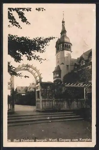 AK Bad Flinsberg /Isergeb., Westl. Eingang zum Kurplatz