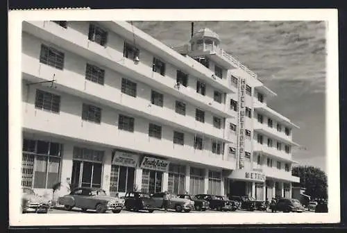 AK Karachi, Hotel Metropole