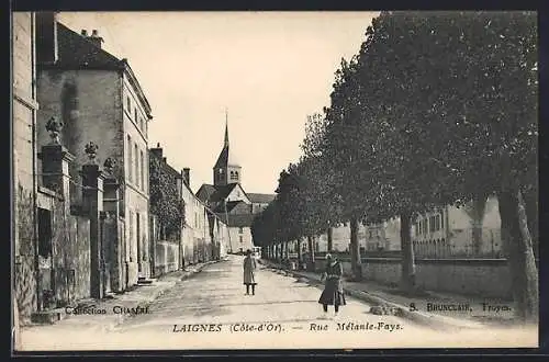 AK Laignes /Côte-d`Or, Rue Mélanie-Fays, Strassenpartie