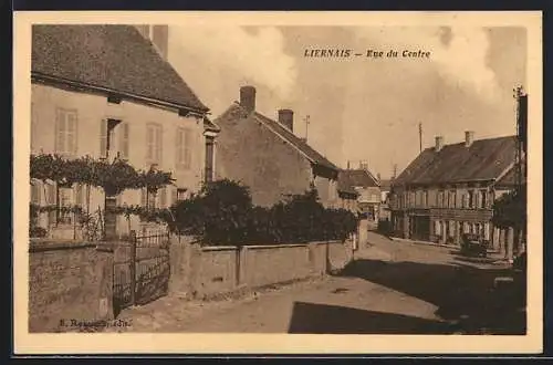 AK Liernais, Rue du Centre, Strassenpartie