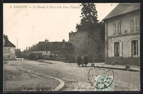 AK Saulieu, Le Champ de Foire et la Tour d`Auxois