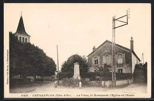 AK Meursanges /Côte d`Or, La Place, le Monument, l`Eglise et l`Ecole