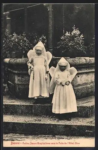 AK Beaune, petites soeurs hospitalières vers le puits de l`Hôtel-Dieu