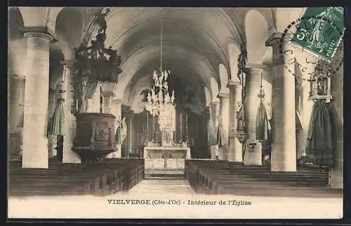 AK Vielverge, Intérieur de l`Église