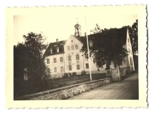 Fotografie unbekannter Fotograf, Ansicht Grillenburg, Partie am Jagdschloss, 1938