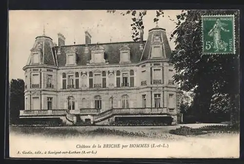 AK Hommes, château de la Briche, la facade principale