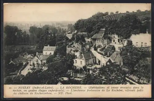 AK Noizay, La Rochère, Habitations et caves creusées dans le rocher