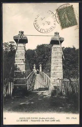 AK Joue-les-Tours, La Borde: Passerelle du Parc côté est