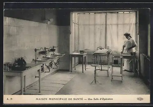 AK Paris, Maison Municipale de Santé, Une Salle d`Opération