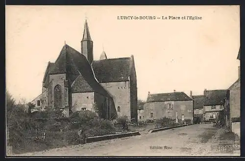 AK Lurcy-le-Bourg, La Place et l`Eglise