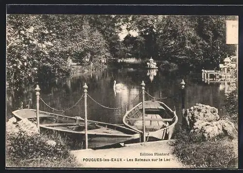 AK Pougues-les-Eaux, Les Bateaux sur le Lac