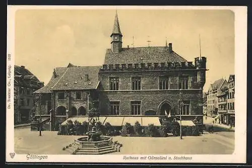 AK Göttingen, Rathaus mit Gänseliesl und Stadthaus