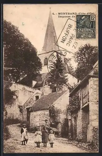 AK Montbard, Impasse de l`église avec des enfants et des maisons anciennes