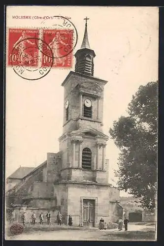 AK Molesme, église avec horloge et personnes devant l`entrée