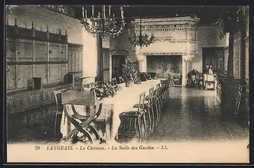 AK Langeais, Le Château, La Salle des Gardes