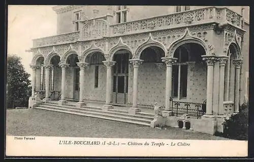 AK L`Ile-Bouchard /I.-et-L., Château du Temple, Le Cloître