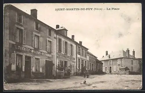 AK Saint-Martin-du-Puy, La Place