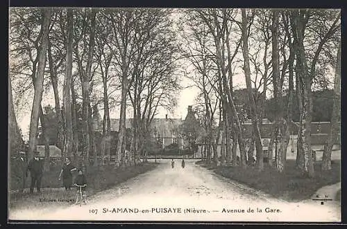 AK St-Amand-en-Puisaye, Avenue de la Gare