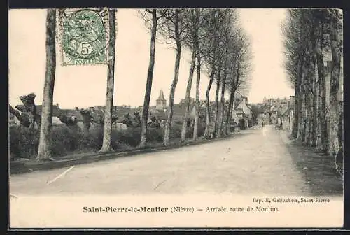 AK Saint-Pierre-le-Moutier, Arrivée, Route de Moulins