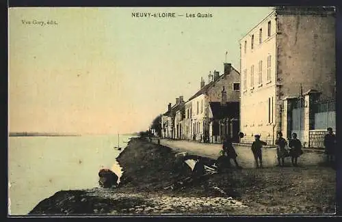 AK Neuvy-s-Loire, Les Quais