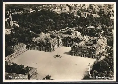 AK Würzburg, Die Residenz vom Flugzeug aus