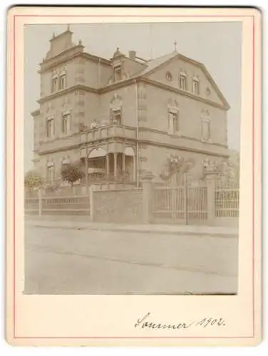 Fotografie unbekannter Fotograf, Ansicht Radebeul, Die Villa in der Albertstrasse 18