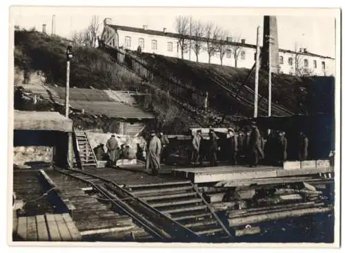 17 Fotografien Ansicht Grodno, von Deutschen gesprengte Brücke 1915, Besatzungssoldaten, Oblt, Stackermann, Zerstörung