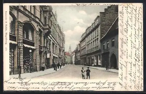 AK Erfurt, Schlösserstrasse mit Geschäften und Kirchturm