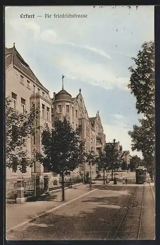 AK Erfurt, Strassenbahn Richtung Brühlerwall in der Friedrichstrasse