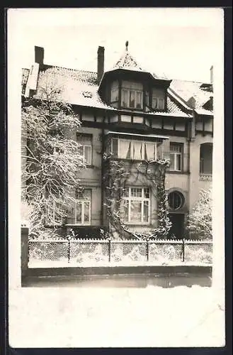 Foto-AK Hannover-Kleefeld, Verschneites Haus in der Fichtestrasse 3