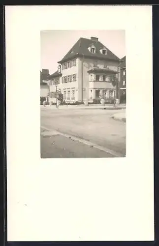 Foto-AK Erfurt, Sophienstrasse Ecke Herderstrasse, Wohnhaus