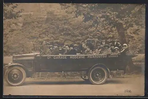 Foto-AK Reisebus mit Aufschrift Grand Garage Moderne Pierroutou Lourdes