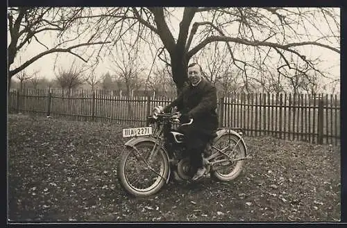 Foto-AK Zündapp Motorrad mit Kennzeichen IIIA-2271