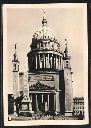 AK Potsdam, Nikolaikirche mit Strassenpartie