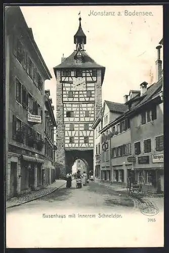 AK Konstanz a. Bodensee, Husenhaus mit innerem Schnetztor