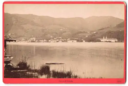 Fotografie unbekannter Fotograf, Ansicht Tegernsee, Blick über das Wasser