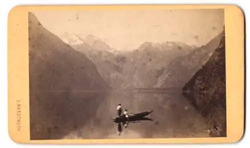 Fotografie L. Hardtmuth, Salzburg, Ansicht Berchtesgaden, Ruderboot auf dem Königsee